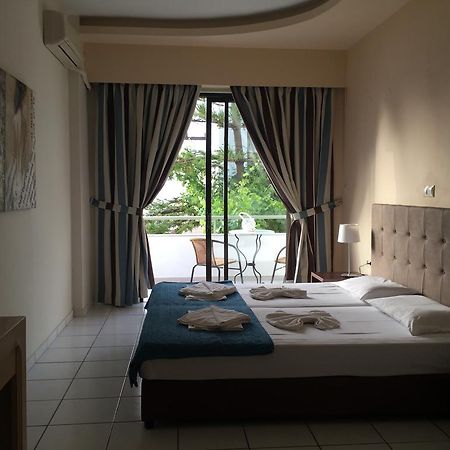 Oleander Apartman Platanész Kültér fotó