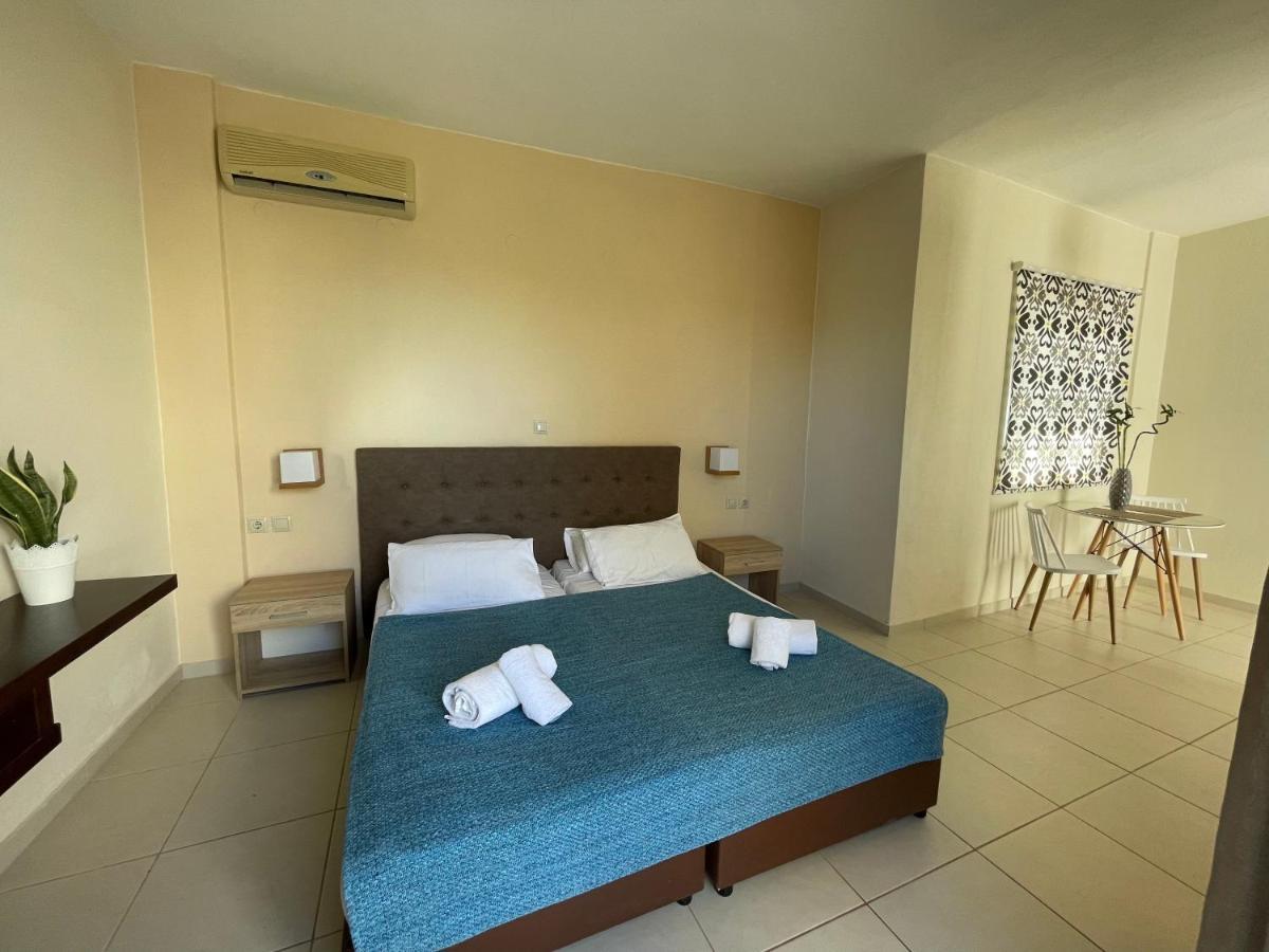 Oleander Apartman Platanész Kültér fotó
