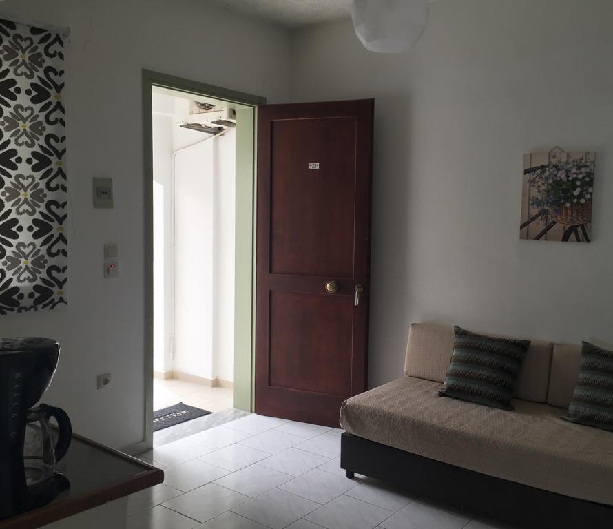 Oleander Apartman Platanész Kültér fotó