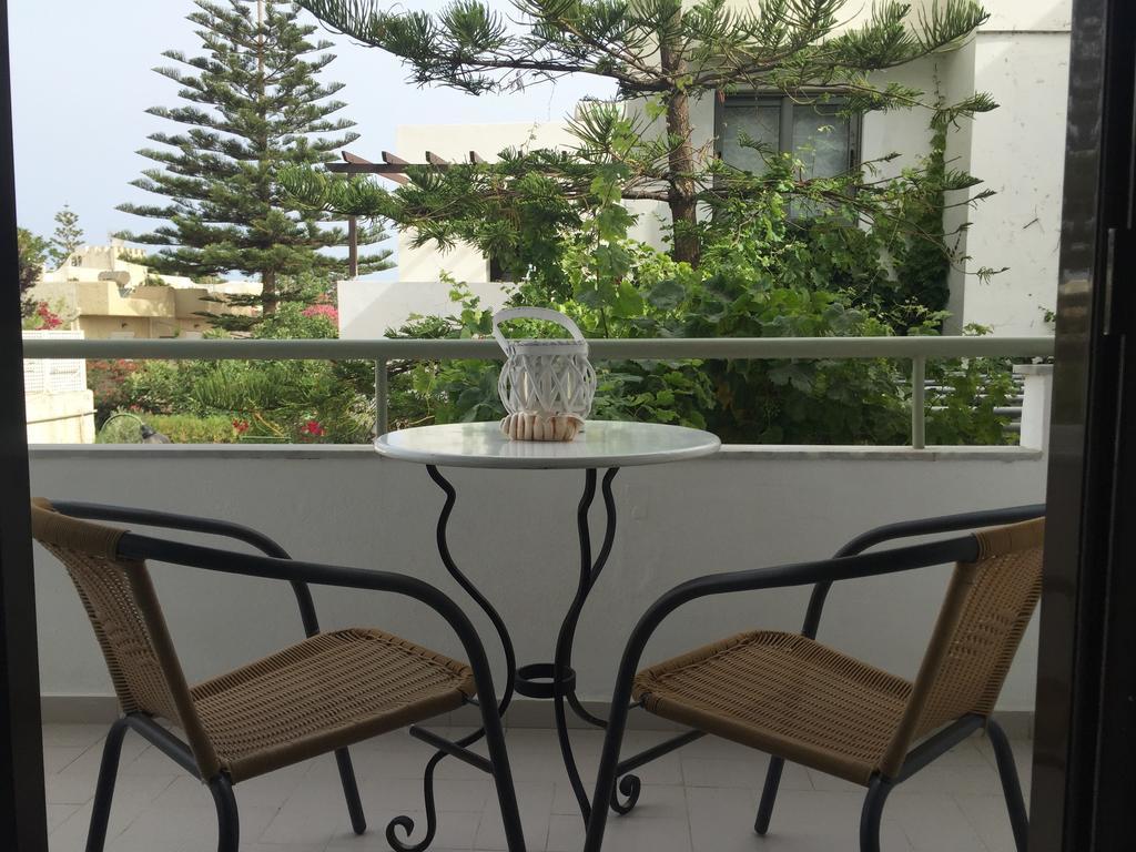 Oleander Apartman Platanész Kültér fotó