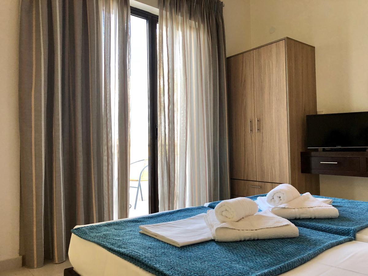 Oleander Apartman Platanész Kültér fotó