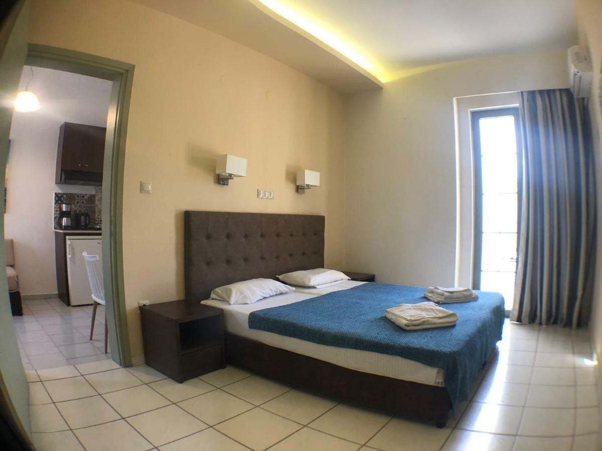 Oleander Apartman Platanész Kültér fotó
